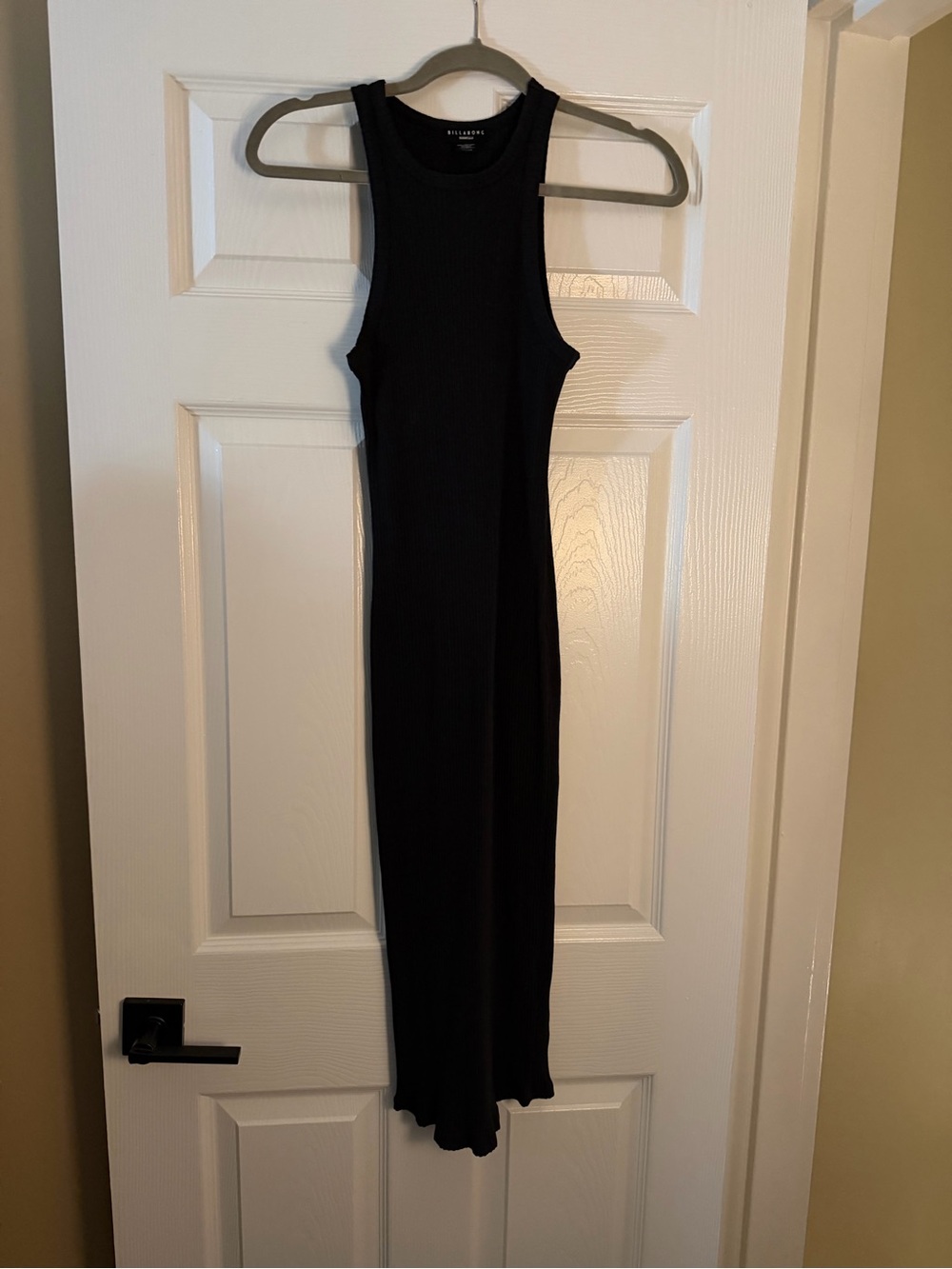 Billabong Black Ribbed Sleeveless Midi Dress